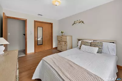 124 Judith Lane, Waterbury, CT 06704 - Photo 14