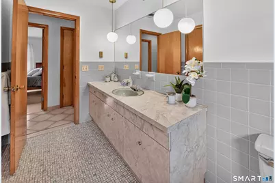 124 Judith Lane, Waterbury, CT 06704 - Photo 12