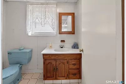 124 Judith Lane, Waterbury, CT 06704 - Photo 26