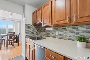 2625 Park Ave, Bridgeport, CT 06604 - Photo 12