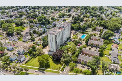 2625 Park Avenue #11F, Bridgeport, CT 06604 - Photo 2