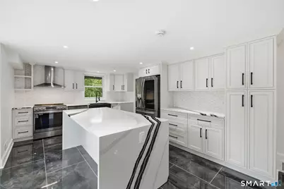 1 Tulip Tree Lane, Norwalk, CT 06851 - Photo 10
