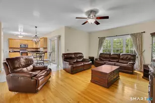 95 Higgins Rd, Cheshire, CT 06410 - Photo 8