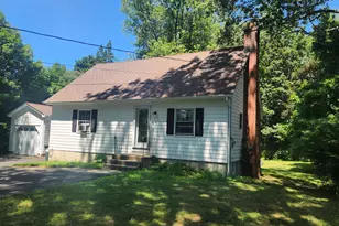 7 Pine St, Norwich, CT 06360 - Photo 30