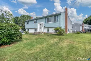 36 Corey Rd, Groton, CT 06340 - Photo 2