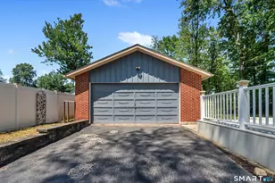 20 Haynes Rd, West Hartford, CT 06117 - Photo 36