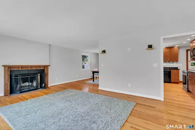 20 Haynes Road, West Hartford, CT 06117 - Photo 8