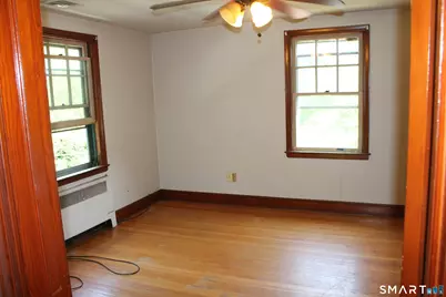 26 Edgewood Street, Meriden, CT 06451 - Photo 16