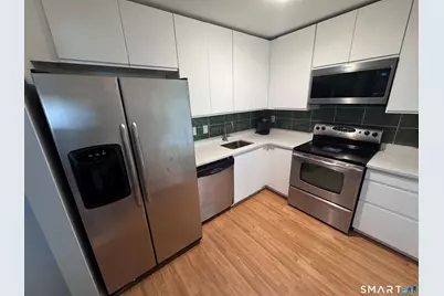 135 Courtland Avenue #11, Stamford, CT 06902 - Photo 2