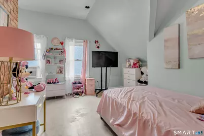 265 Lombard Street, New Haven, CT 06513 - Photo 32