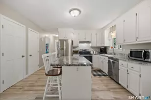 87 Windrush Ln, Hebron, CT 06248 - Photo 12