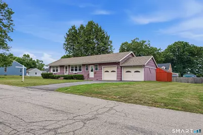 20 Breault Street, Putnam, CT 06260 - Photo 1