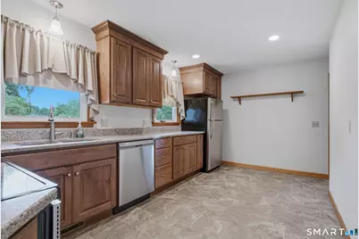 20 Breault Street, Putnam, CT 06260 - Photo 4
