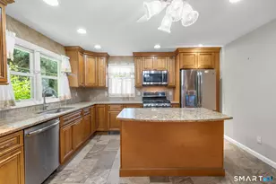 85 Euclid Ave, Stratford, CT 06614 - Photo 14