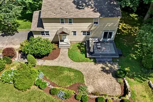 3 Saddle Ridge Rd, Newtown, CT 06470 - Photo 8