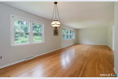605 South Greenbrier Drive, Orange, CT 06477 - Photo 8
