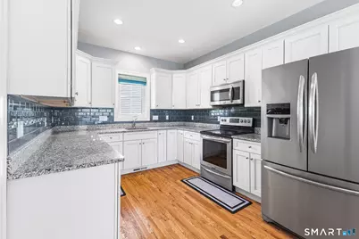 47 Lexington Gardens #47, North Haven, CT 06473 - Photo 6