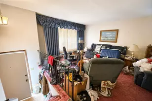 169 Lincolndale Dr, Waterbury, CT 06704 - Photo 2