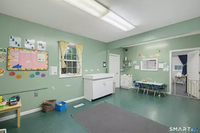 605 Foxon Road, North Branford, CT 06471 - Photo 28