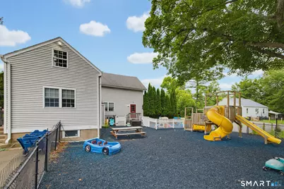 605 Foxon Road, North Branford, CT 06471 - Photo 8