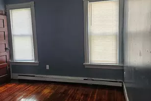 164 Edgewood St, Hartford, CT 06112 - Photo 2