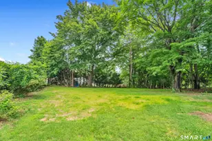 129 Chesterfield Rd, East Lyme, CT 06333 - Photo 10