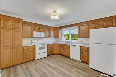 129 Chesterfield Road, East Lyme, CT 06333 - Photo 16
