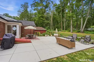 529 Pomfret St, Putnam, CT 06260 - Photo 34