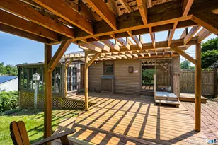 19 Hickory Dr, Ledyard, CT 06339 - Photo 32