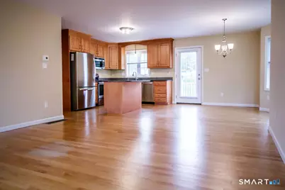 7 Bradley Street #19, Plainville, CT 06062 - Photo 6