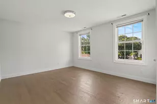 111 Vanguard St, Bridgeport, CT 06606 - Photo 18