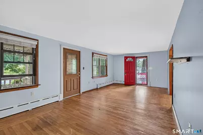 42 Ezra Street, North Haven, CT 06473 - Photo 4