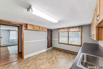 34 Lake Avenue, Trumbull, CT 06611 - Photo 20