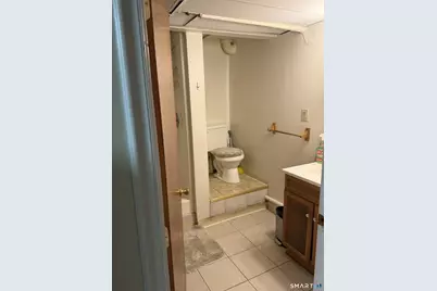 27 Columbus Street, East Hartford, CT 06108 - Photo 16