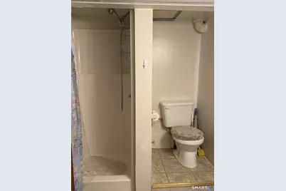 27 Columbus Street, East Hartford, CT 06108 - Photo 18