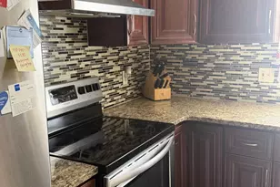 27 Columbus St, East Hartford, CT 06108 - Photo 4