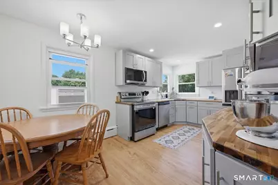 133 Bloomingdale Road, Waterford, CT 06375 - Photo 12