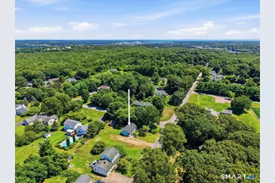 133 Bloomingdale Road, Waterford, CT 06375 - Photo 6