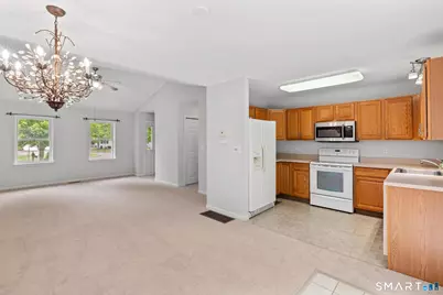 26 Hunter Drive, South Windsor, CT 06074 - Photo 12