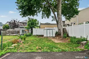 30 Charles St, Stamford, CT 06902 - Photo 28