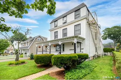 18 Elm Tree Place #2nd floor, Stamford, CT 06906 - Photo 2