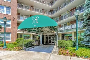 91 Strawberry Hill Ave, Stamford, CT 06902 - Photo 2