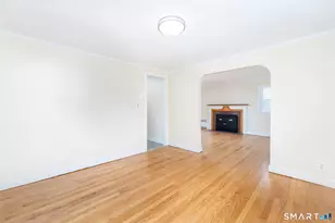 245 Freeman St, Hartford, CT 06106 - Photo 8