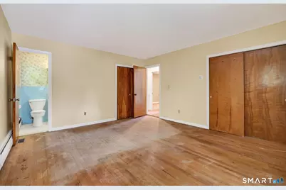 1526 Hartford Turnpike, North Haven, CT 06473 - Photo 16