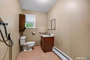 1526 Hartford Tpke, North Haven, CT 06473 - Photo 32