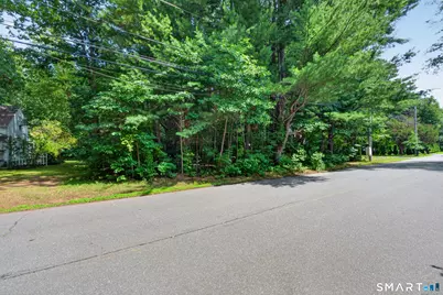 44 Ezra Street, North Haven, CT 06473 - Photo 4