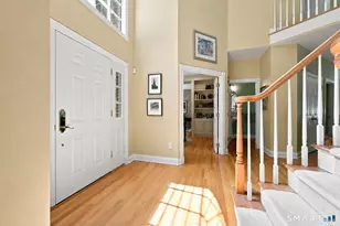 4 Whitewood Rd, Newtown, CT 06470 - Photo 4