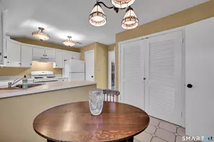 14 Canterbury Ln, Avon, CT 06001 - Photo 6