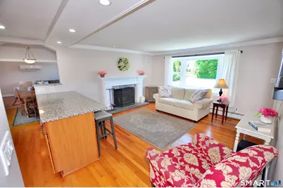 26 Village Road, Simsbury, CT 06070 - Photo 12