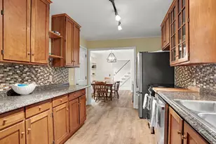 10 Crest Rd, Danbury, CT 06811 - Photo 12